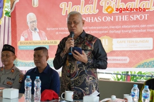 Kegiatan IKA Unhas Singkawang dalam acara halal bihalal bersama alumni dan pemerintah daerah